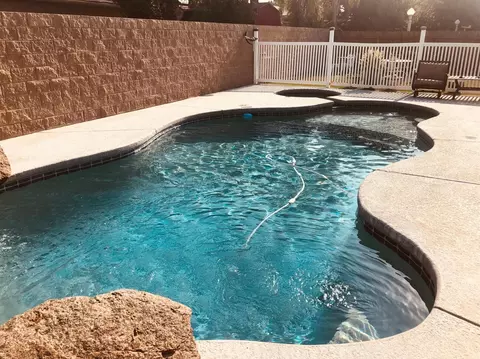 906 E Chestnut Ct, Visalia, CA 93292 photo 27
