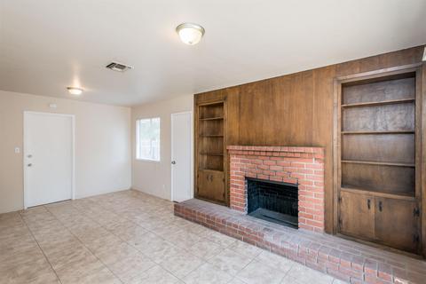 175 E Birch Ave, Hanford, CA 93230 photo 9