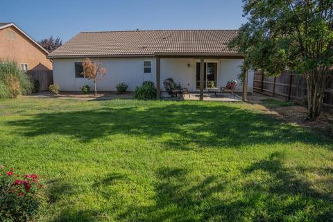 4300 E Bennett Cir, Visalia, CA 93292 photo 13