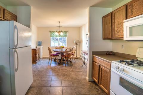 4300 E Bennett Cir, Visalia, CA 93292 photo 8