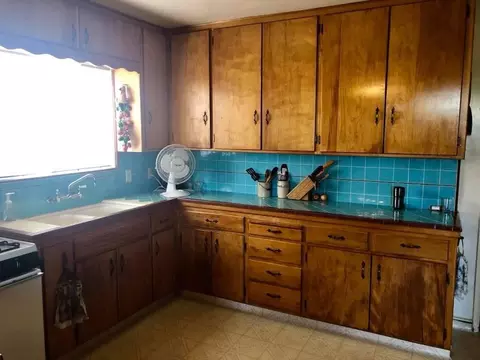 1020 E Howard, Pixley, CA 93256 photo 8