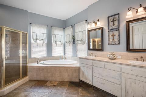 1656 N Holly Ave, Clovis, CA 93619 photo 8