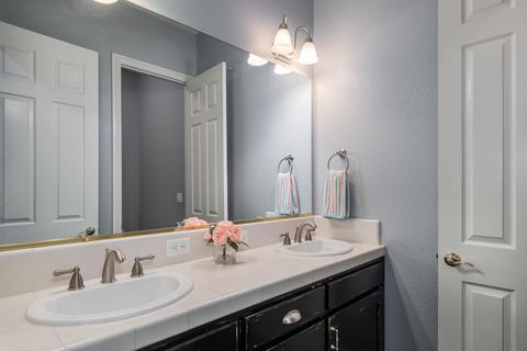 1656 N Holly Ave, Clovis, CA 93619 photo 10