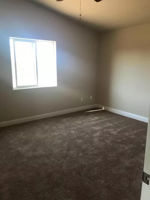 1233 Ellsworth Ave, Pixley, CA 93256 photo 5