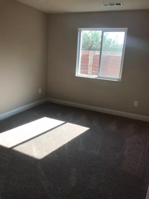 1233 Ellsworth Ave, Pixley, CA 93256 photo 14