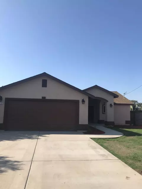 1233 Ellsworth Ave, Pixley, CA 93256 photo 1