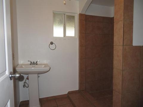 326 W Cedar St, Exeter, CA 93221 photo 8