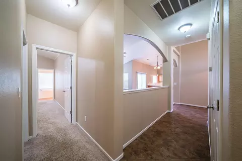 1627 Persimmon St, Lemoore, CA 93245 photo 16