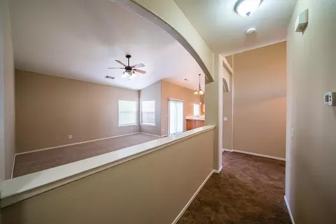 1627 Persimmon St, Lemoore, CA 93245 photo 15