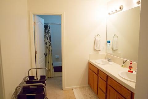 1032 Avalon Dr, Lemoore, CA 93245 photo 25