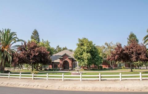 31047 W Angus Loop Dr, Springville, CA 93265 photo 4