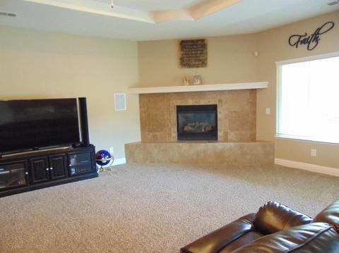 3601 E Feemster Ave, Visalia, CA 93292 photo 6