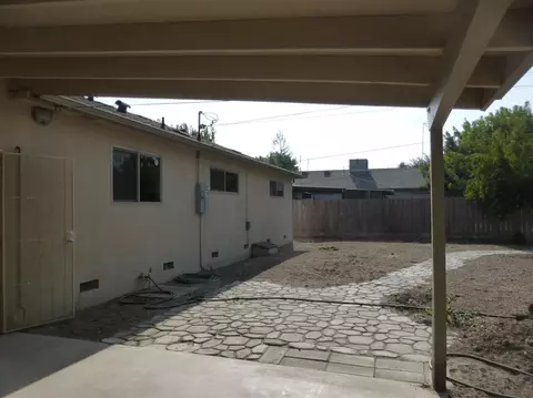 3030 E Meadow Ave, Visalia, CA 93292 photo 17