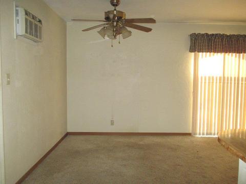 2397 E Sierra Ave, Tulare, CA 93274 photo 3