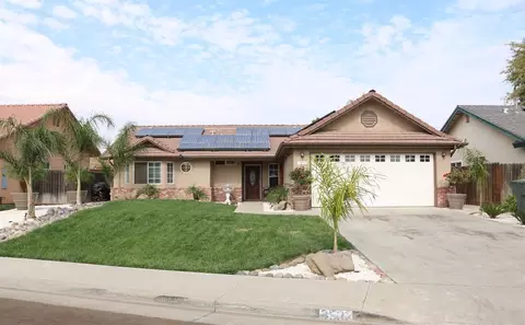 3532 E Sycamore Ave, Visalia, CA 93292 photo 2