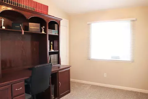 3532 E Sycamore Ave, Visalia, CA 93292 photo 8
