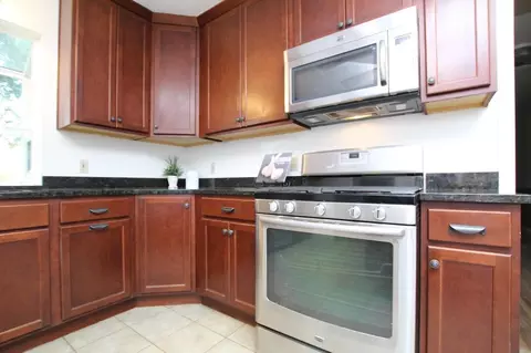 1929 E Tulare Ave, Visalia, CA 93292 photo 7