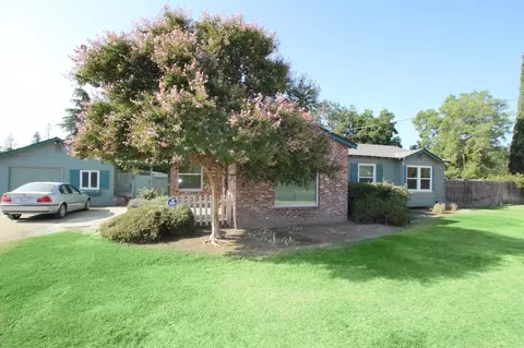 1929 E Tulare Ave, Visalia, CA 93292 photo 2