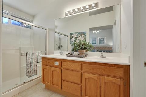 1526 E Mesa Ct, Visalia, CA 93292 photo 15