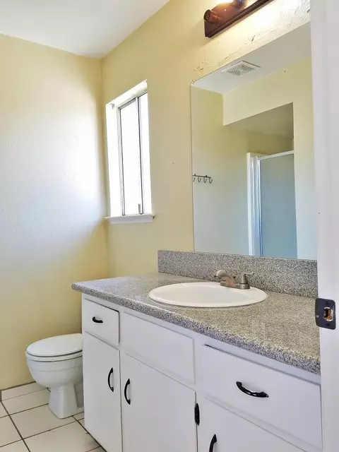 590 Wood Ln, Lemoore, CA 93245 photo 22