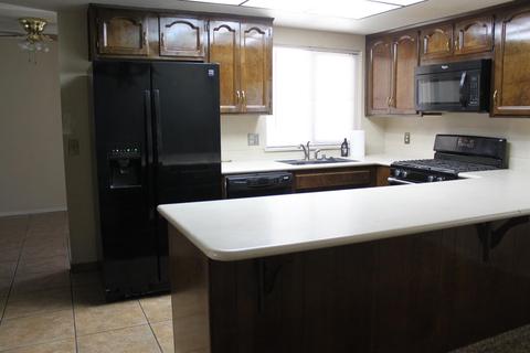 2815 E Vine Ave, Visalia, CA 93292 photo 6