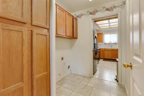 432 Kent Dr, Madera, CA 93637 photo 21