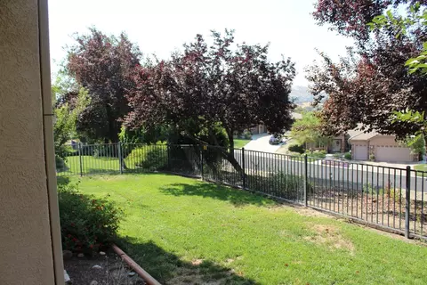 32633 Greene, Springville, CA 93265 photo 3