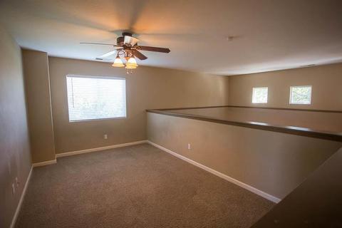 2632 E Paseo Ave, Visalia, CA 93292 photo 25