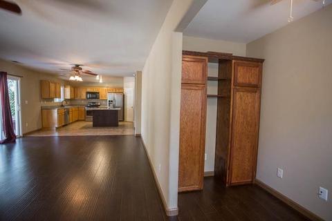 2632 E Paseo Ave, Visalia, CA 93292 photo 20
