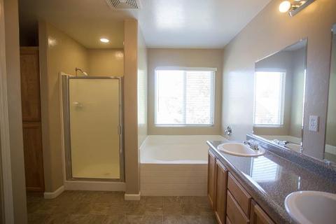 2632 E Paseo Ave, Visalia, CA 93292 photo 29
