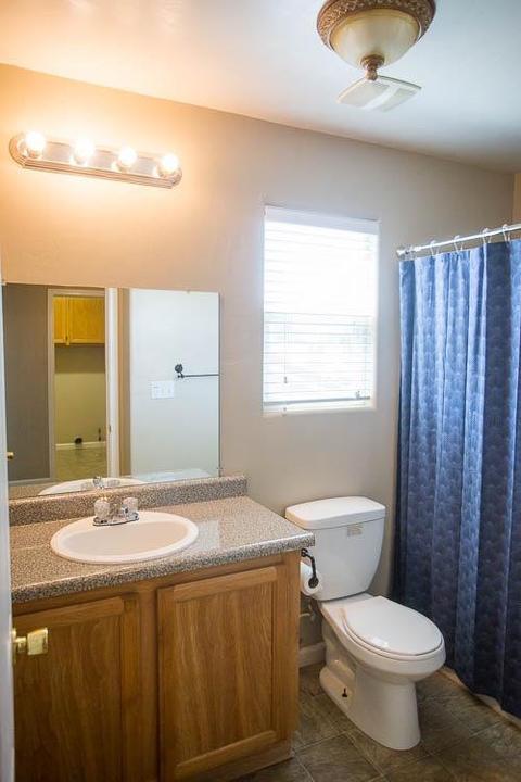 2632 E Paseo Ave, Visalia, CA 93292 photo 35