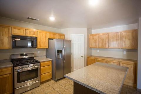 2632 E Paseo Ave, Visalia, CA 93292 photo 15