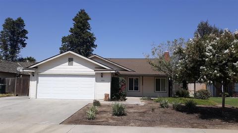 1016 E Terrace Dr, Hanford, CA 93230 photo 1