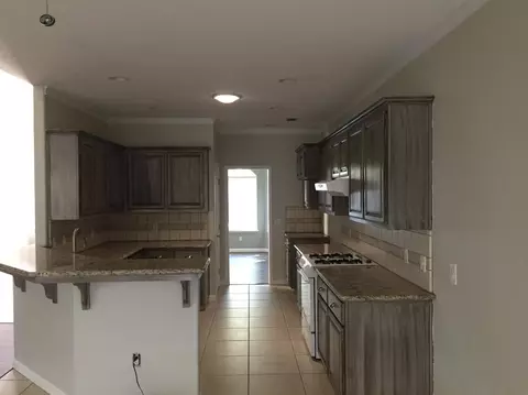 3440 E Feemster Ave, Visalia, CA 93292 photo 6