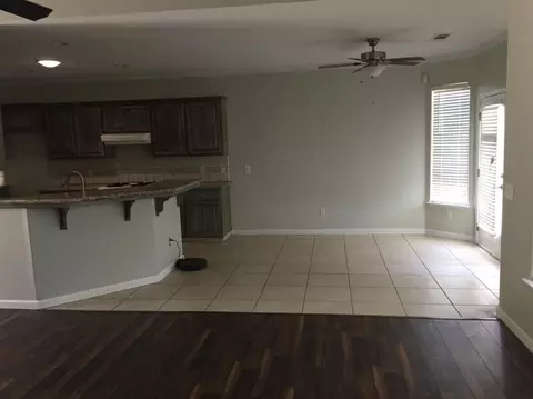 3440 E Feemster Ave, Visalia, CA 93292 photo 5