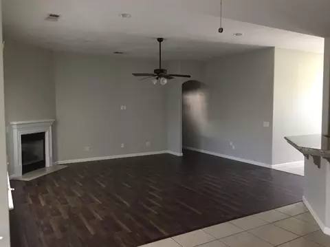 3440 E Feemster Ave, Visalia, CA 93292 photo 9