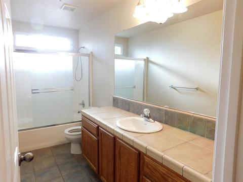 3903 E Center Ave, Visalia, CA 93292 photo 28