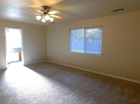 3903 E Center Ave, Visalia, CA 93292 photo 27