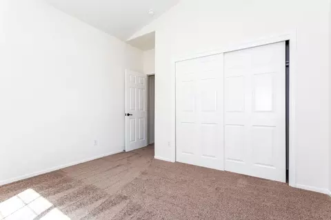 1606 Persimmon St, Lemoore, CA 93245 photo 19