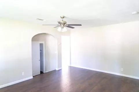804 Claire Ave, Corcoran, CA 93212 photo 4