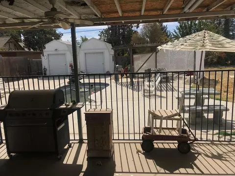 1735 E Academy, Tulare, CA 93274 photo 1