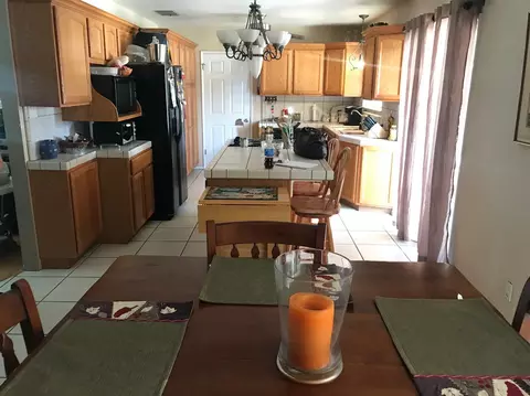 1735 E Academy, Tulare, CA 93274 photo 4