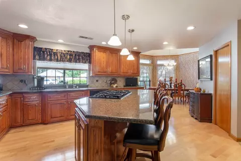 115 E La Vida Ave, Visalia, CA 93277 photo 18