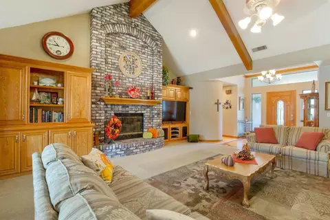 115 E La Vida Ave, Visalia, CA 93277 photo 13
