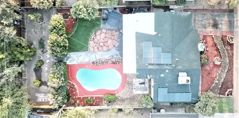 2530 W Iris Ave, Visalia, CA 93277 photo 22