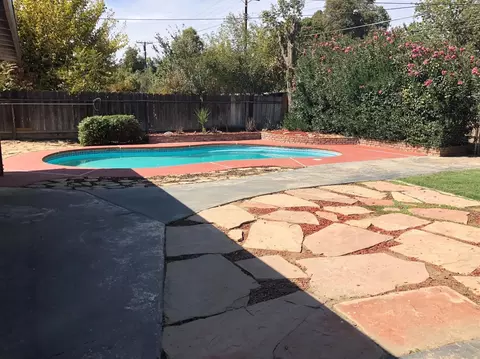 2530 W Iris Ave, Visalia, CA 93277 photo 19