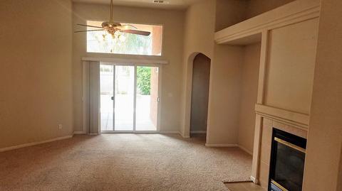 1238 E Copper Ct, Visalia, CA 93292 photo 5