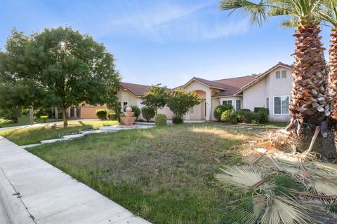 4426 E Race Ave, Visalia, CA 93292 photo 2