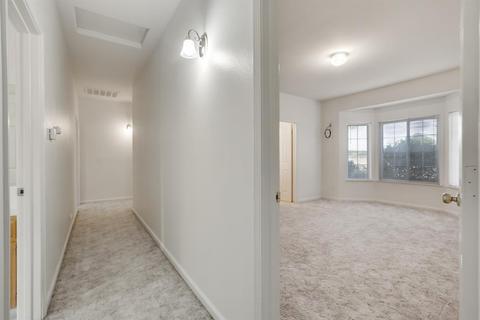 4426 E Race Ave, Visalia, CA 93292 photo 16