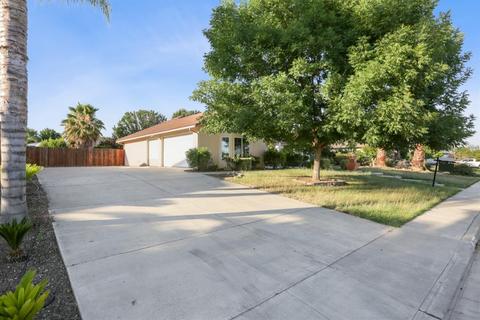 4426 E Race Ave, Visalia, CA 93292 photo 4